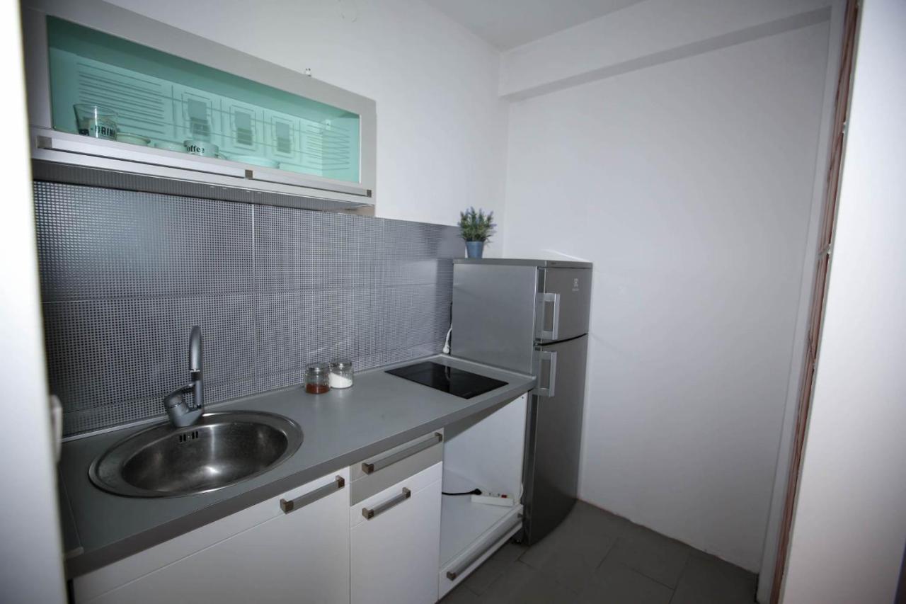 Milica Apartments Скопье Экстерьер фото